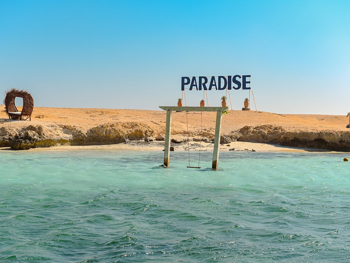 Paradise Bay Hurghada Full Day Snorkeling &amp;amp;amp; Island Trip
